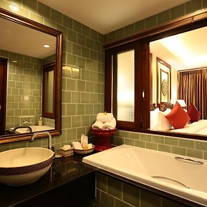 Deluxe Double Room Only